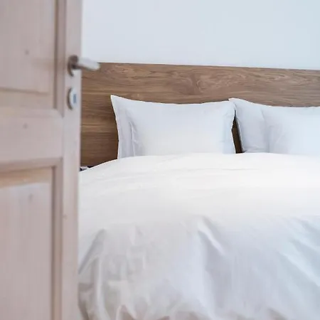 Hotel Haestens Boutique Biohotel - Chez Douverne Sommerach