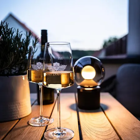 Hästens - Chez Douverne 5* Sommerach