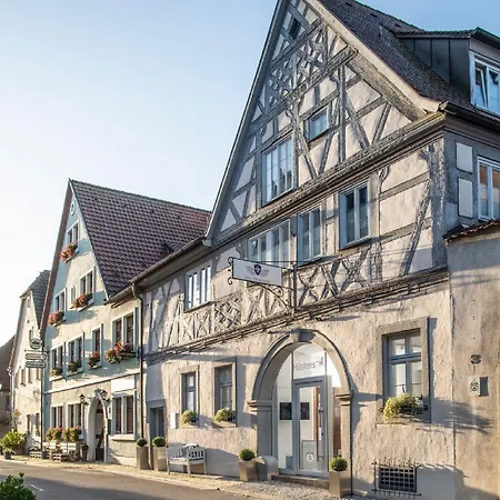 Haestens Boutique Biohotel - Chez Douverne 5* Sommerach