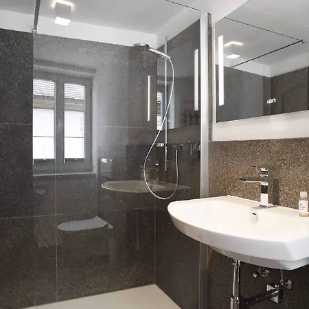 Haestens Boutique Biohotel - Chez Douverne 5* Sommerach