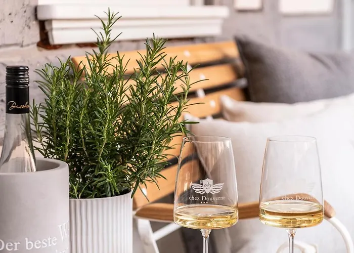 Haestens Boutique Biohotel - Chez Douverne Sommerach